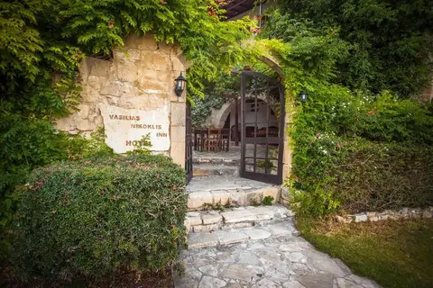 Vasilias Nikoklis Inn — фото 1