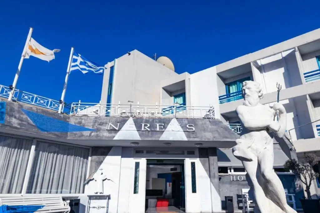 Nereus Hotel — фото 1