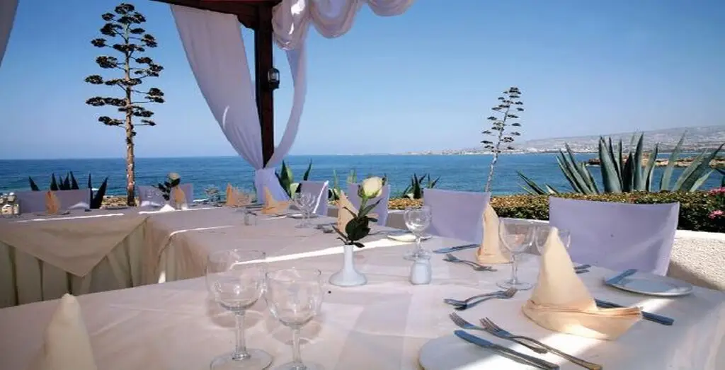 Киссонерга: Cynthiana Beach Hotel