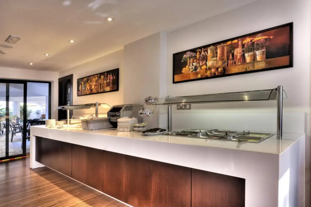 Ларнака: Livadhiotis City Hotel