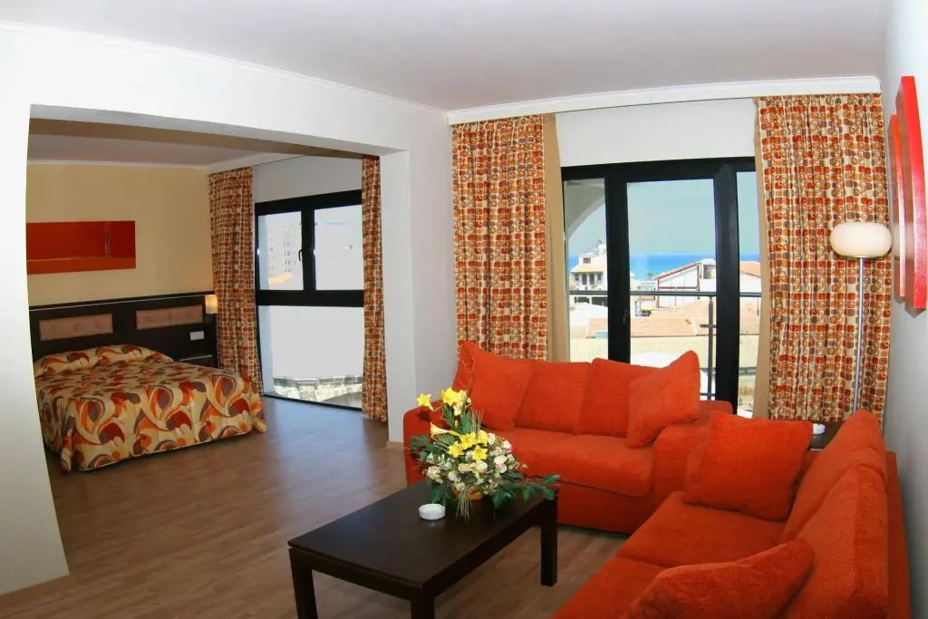 Ларнака: Livadhiotis City Hotel