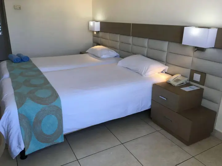 Пафос: Avanti Hotel