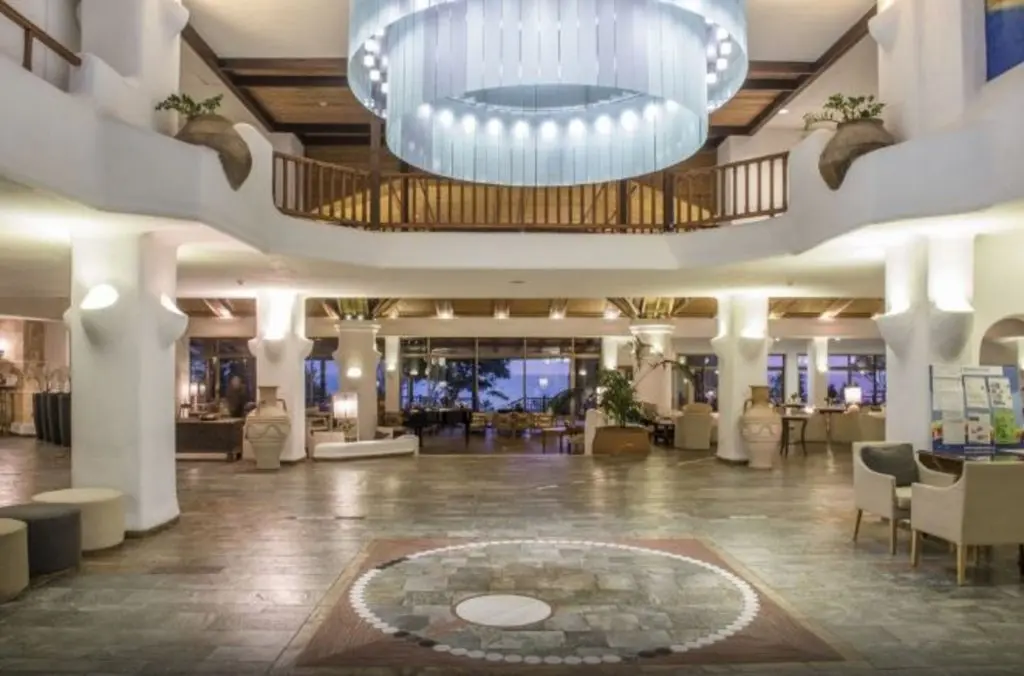 Пейя: Coral Beach Hotel and Resort