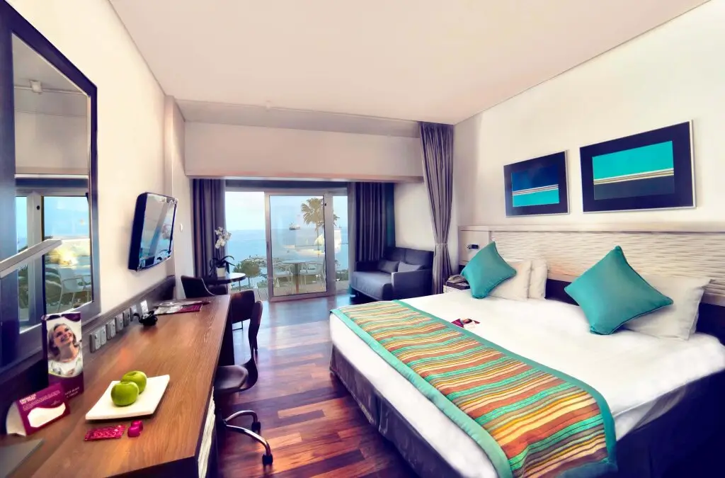 Crowne Plaza Limassol by IHG — фото 1