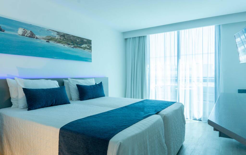 Айя-Напа: Anonymous Beach Hotel - Adults Only