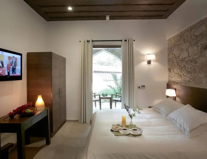 Милиу: Ayii Anargyri Natural Healing Spa Resort