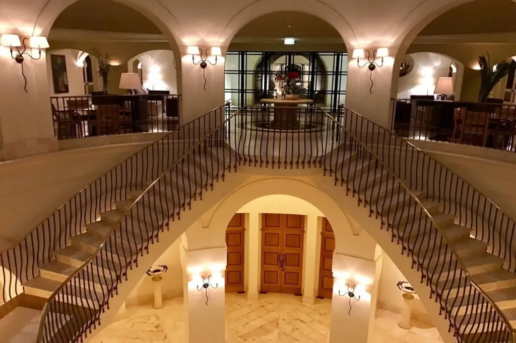 Лачи: Anassa Hotel