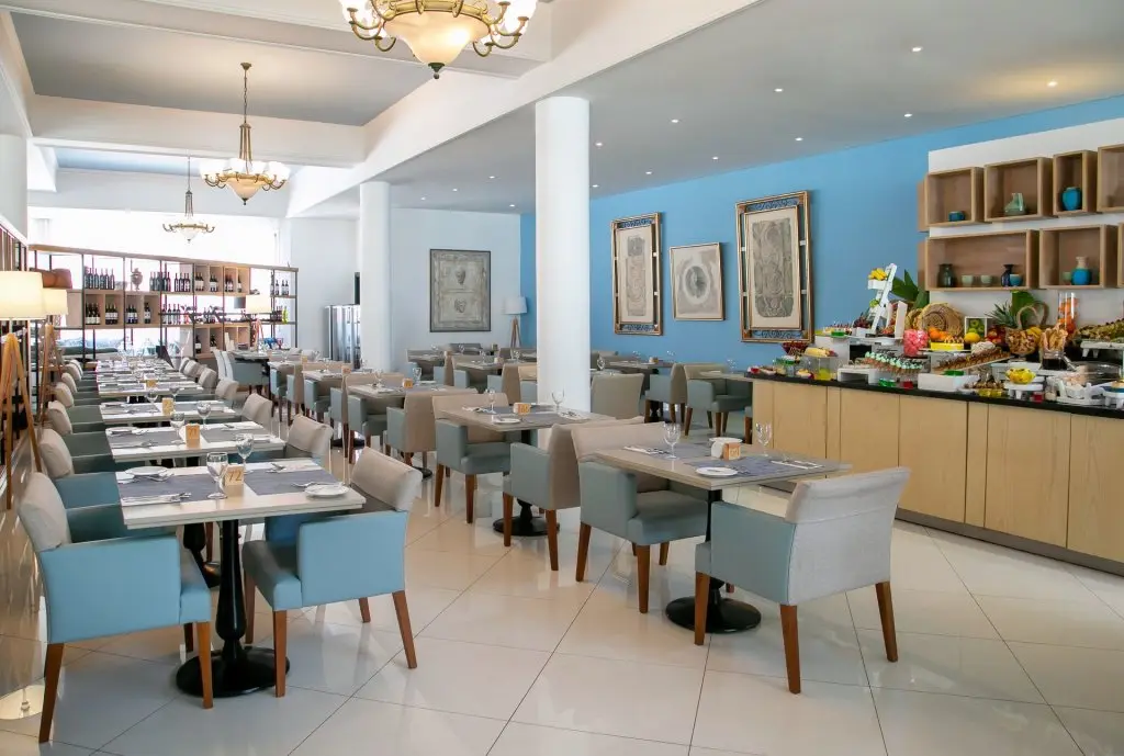 Пафос: King Jason Paphos - Designed for Adults By Louis Hotels