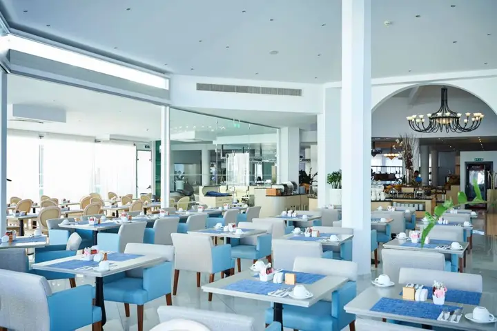 Пафос: King Jason Paphos - Designed for Adults By Louis Hotels