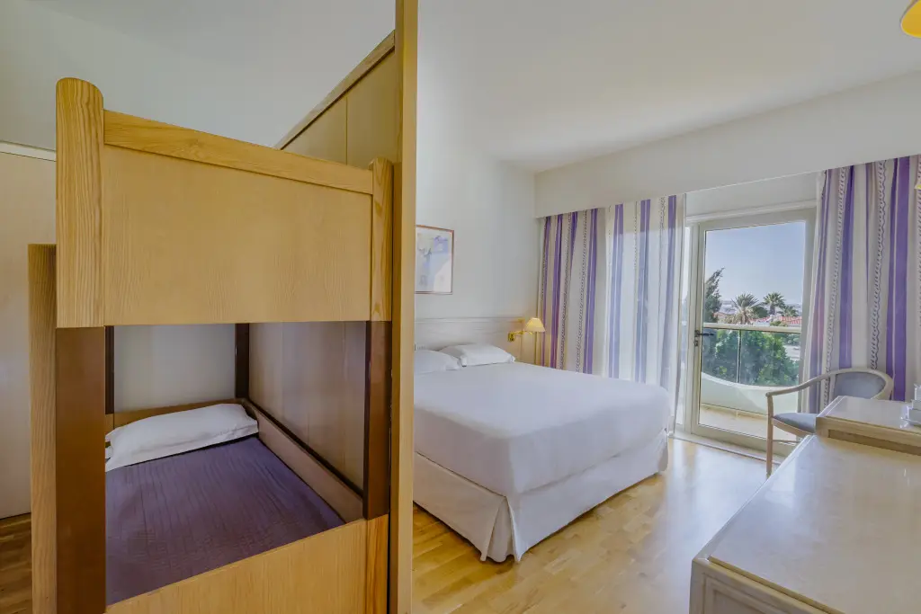 Протарас: The Golden Coast Beach Hotel