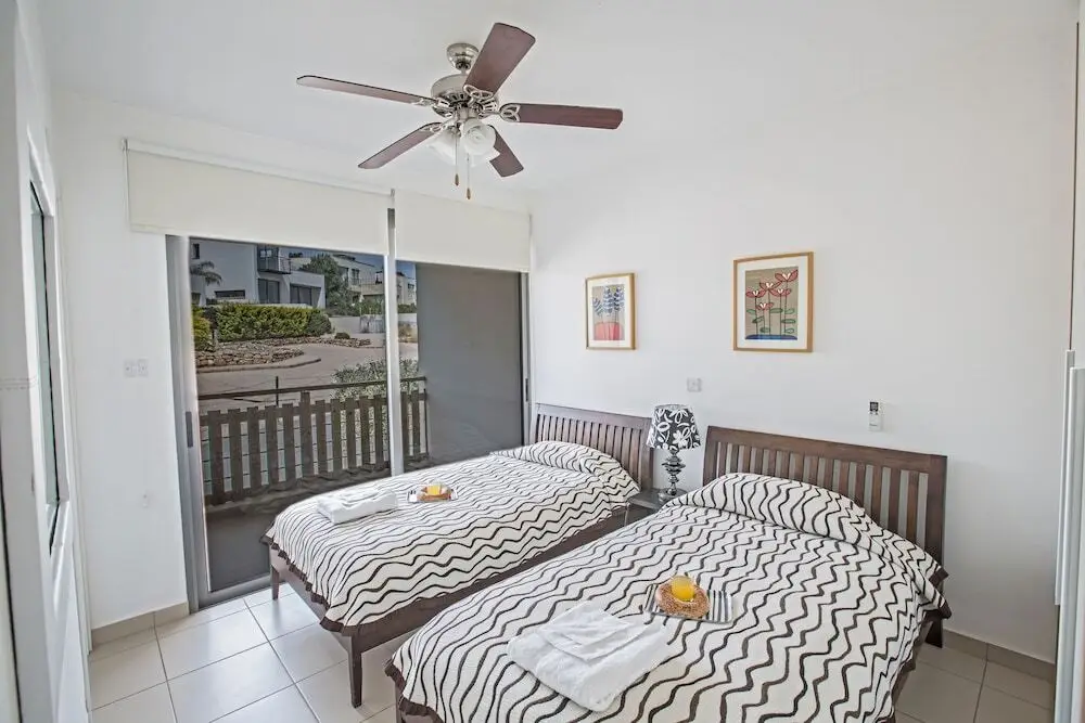 Нео Хорио: Esprit Villas