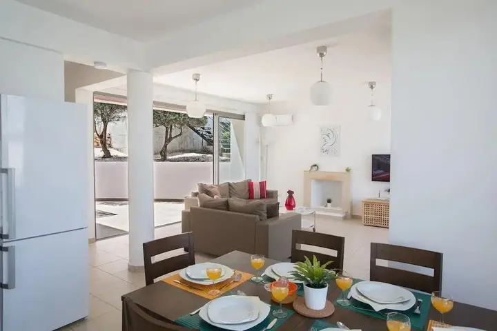 Нео Хорио: Esprit Villas