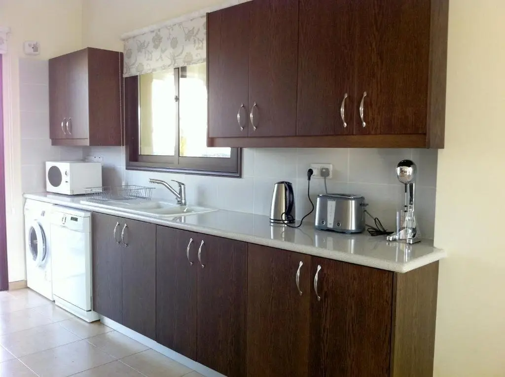 Куклия: Eleon Villa