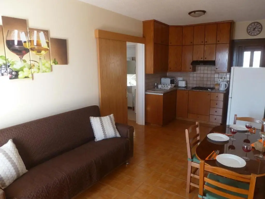 Ларнака: Philippou Beach Villas & Apartments