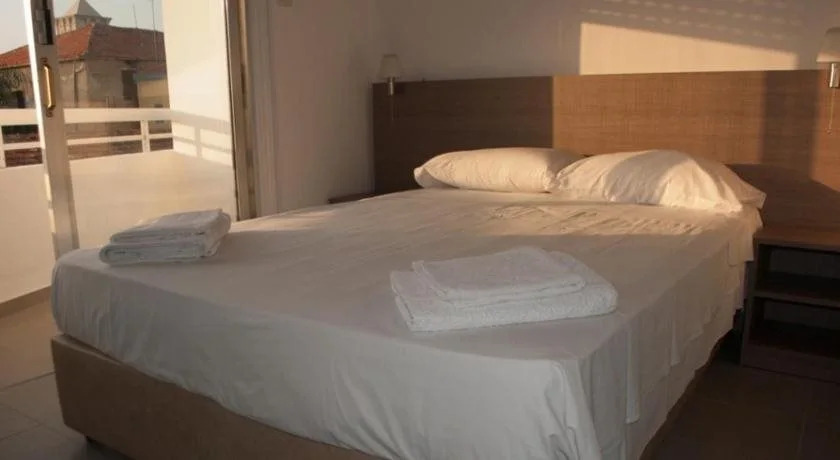 Ларнака: St. George Rent Rooms