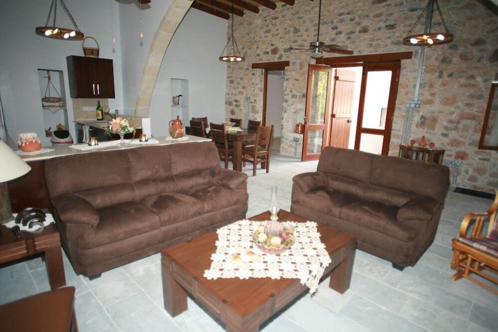 Areti Courtyard Villa — фото 1