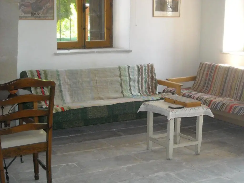 Киссонерга: Agios Theodoros Cottage