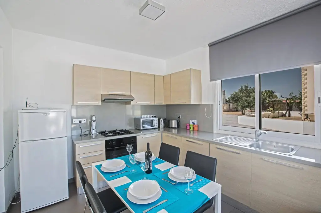 Протарас: Ithaki Apartments