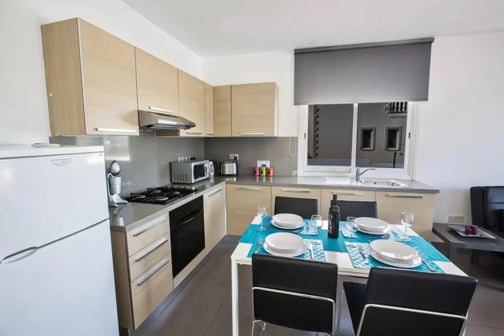 Протарас: Ithaki Apartments