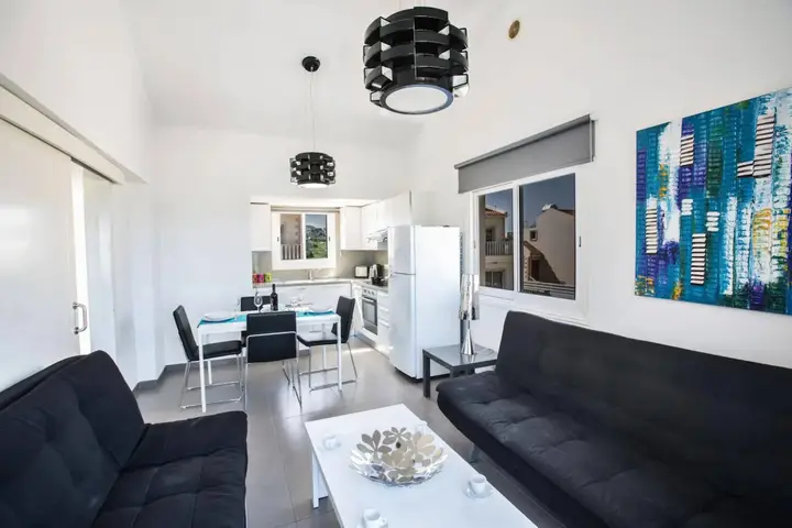 Протарас: Ithaki Apartments