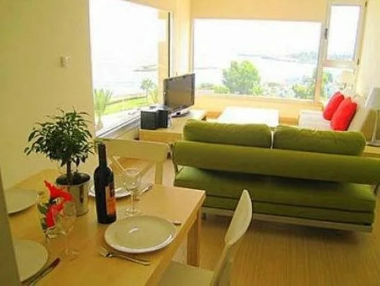 Протарас: Eternity Apartment