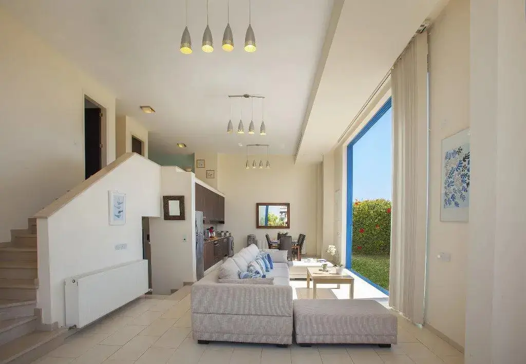 Протарас: Infinity Villa