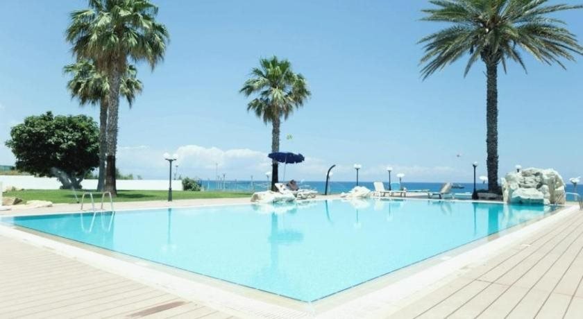 Протарас: Paradise Apartment