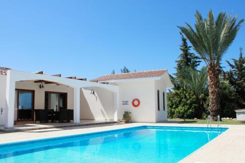 Zingas Villas — фото 1