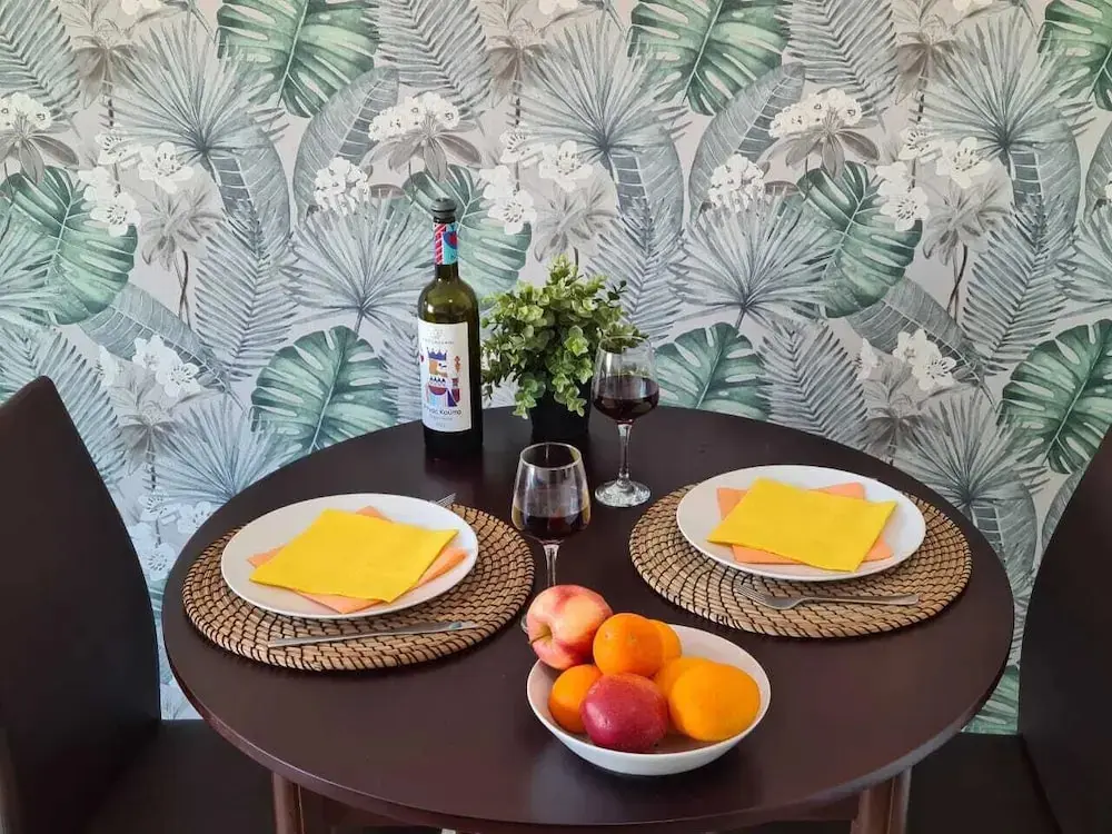 Айя-Напа: Napa City Apartments