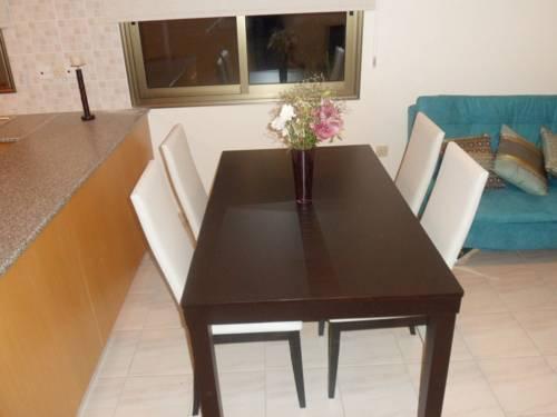 Пафос: Georgos Apartment