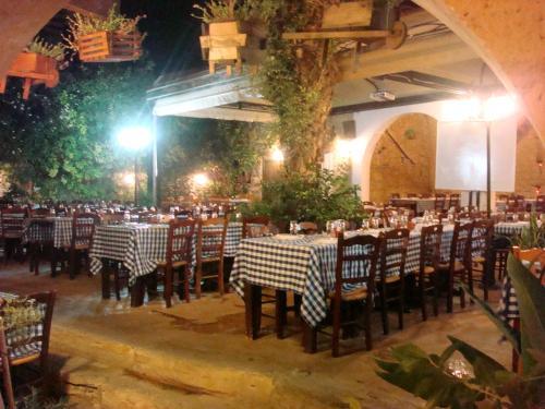 Ороклини: Cyprus Dream Holiday