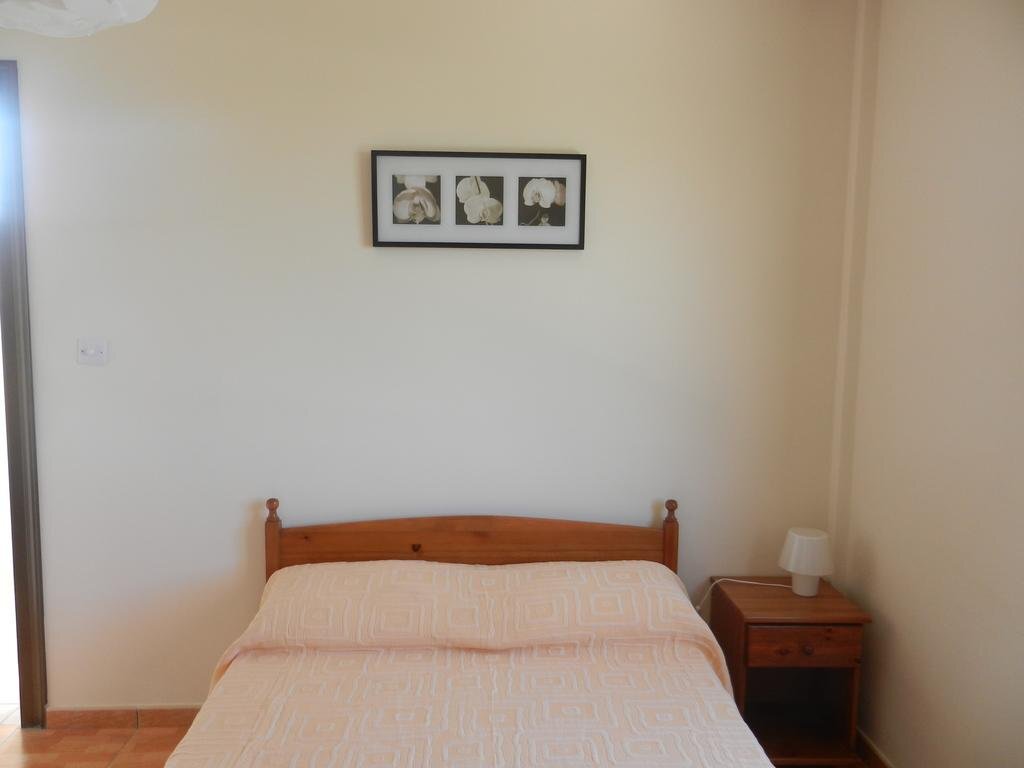 Киссонерга: Dora Apartments