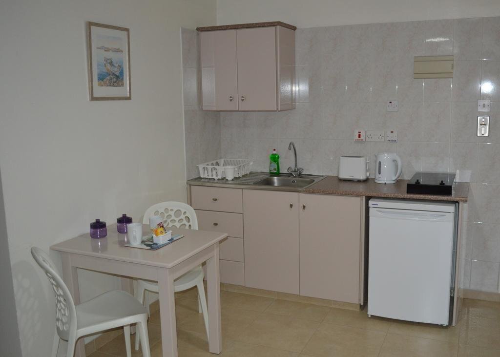 Айя-Напа: Millie's Apartments