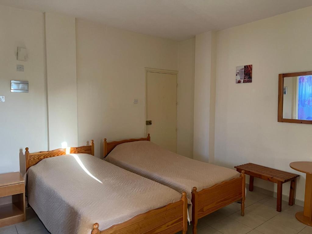 Айя-Напа: Terpsithea Apartments