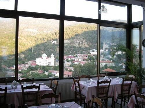 Педулас: Two Flowers Hotel