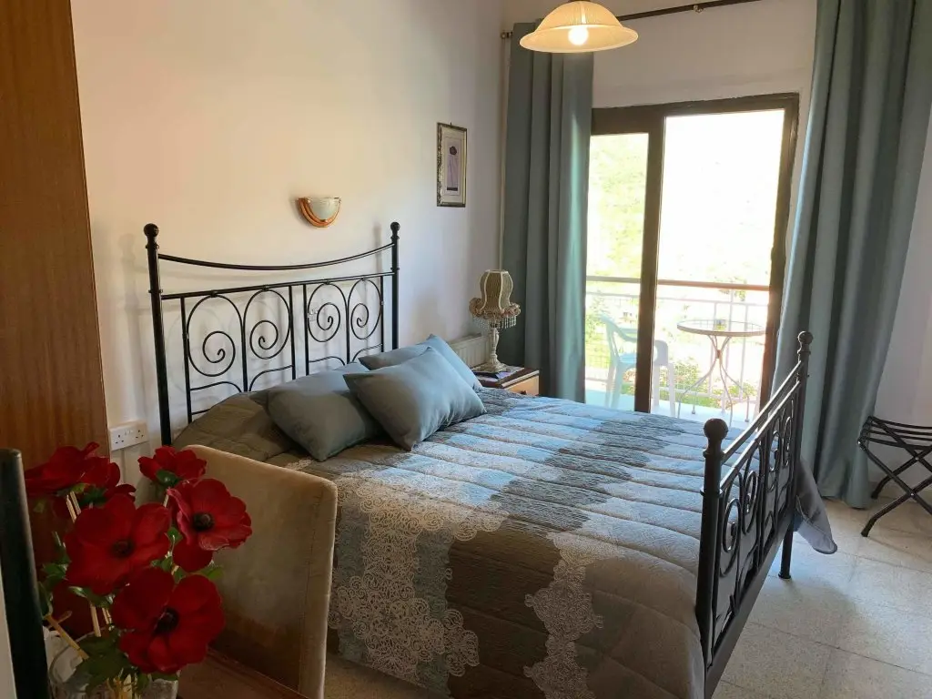 Педулас: Two Flowers Hotel