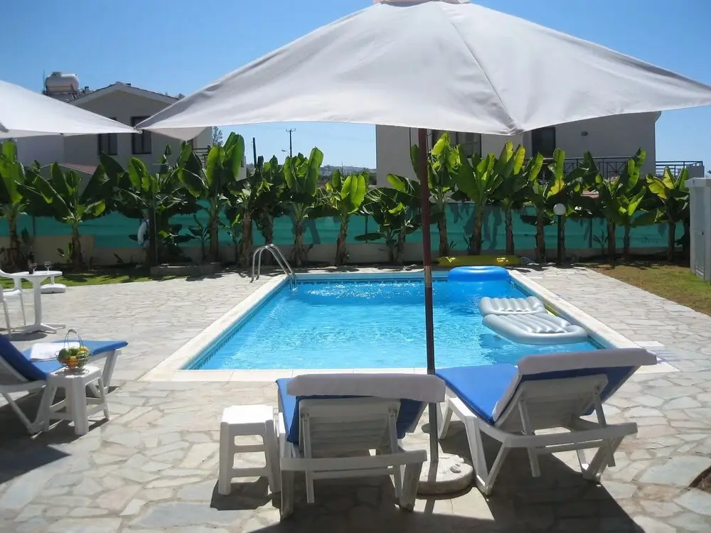Киссонерга: Five Waves Holiday Villas