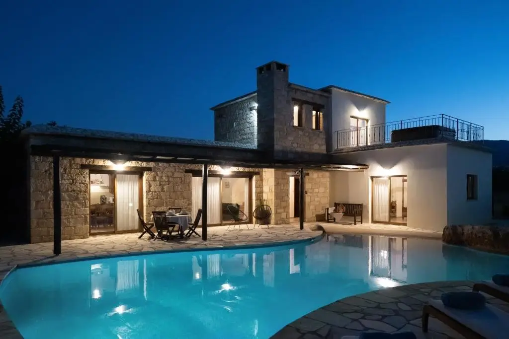Пейя: Amera Villas