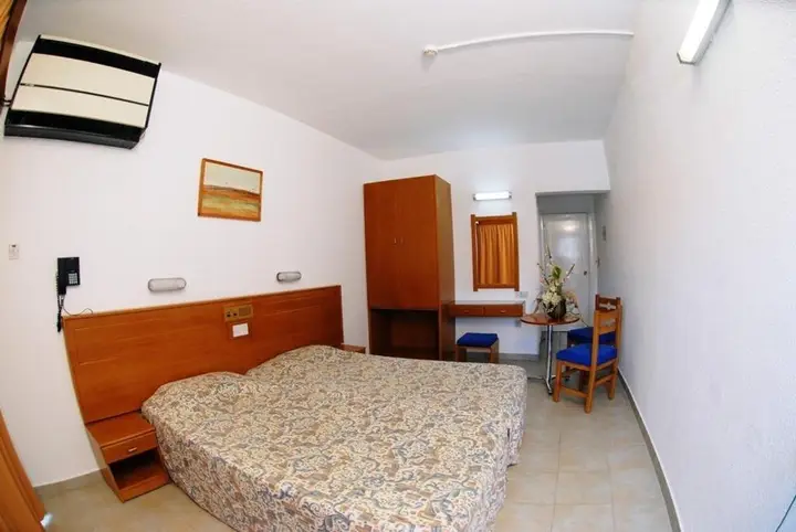 Айя-Напа: Cornelia Hotel