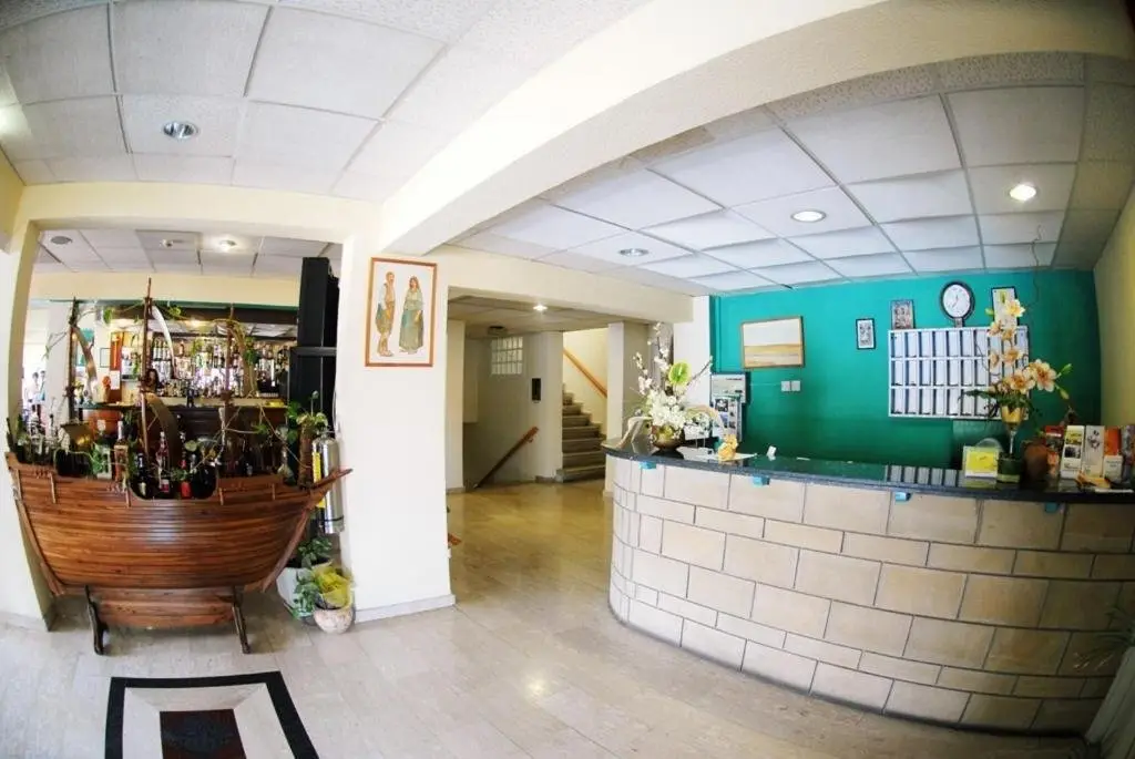 Айя-Напа: Cornelia Hotel