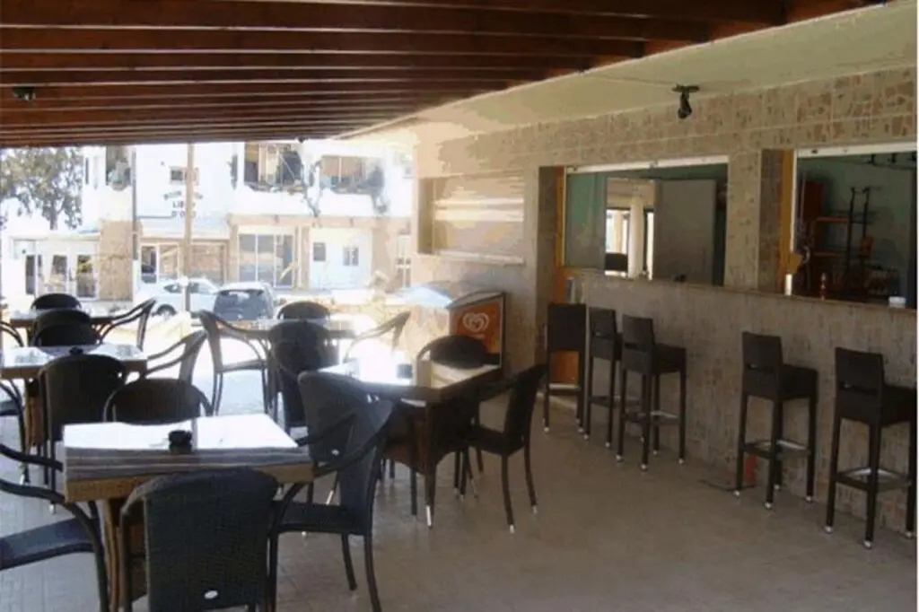 Айя-Напа: A. Maos Hotel Apartments