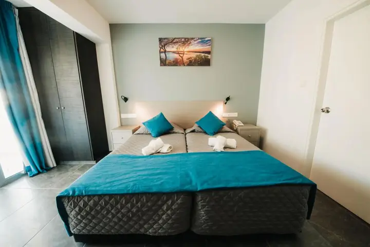 Айя-Напа: A. Maos Hotel Apartments