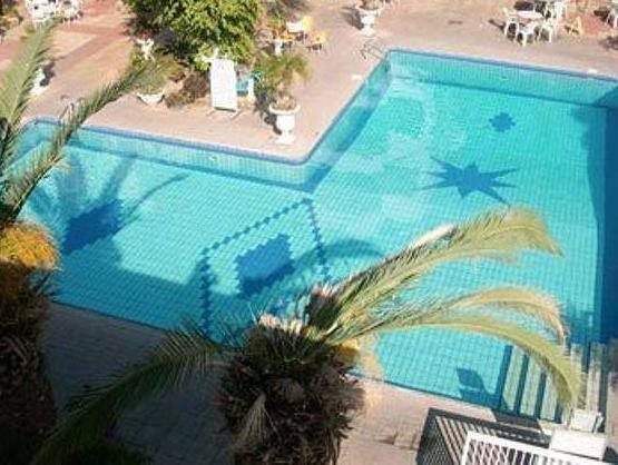 Гермасойя: Geotanya Apartments