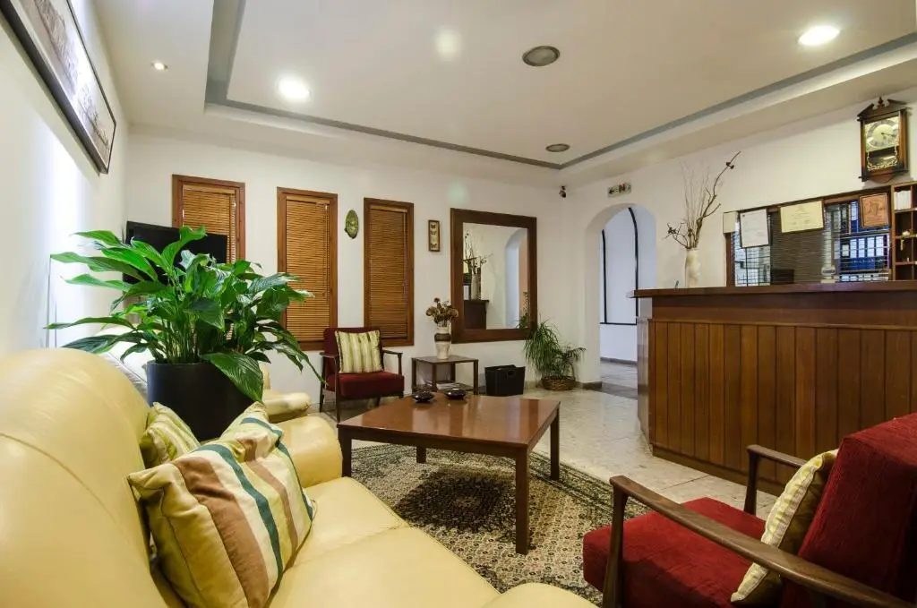 Лимассол: Pigeon Beach Hotel Apartments