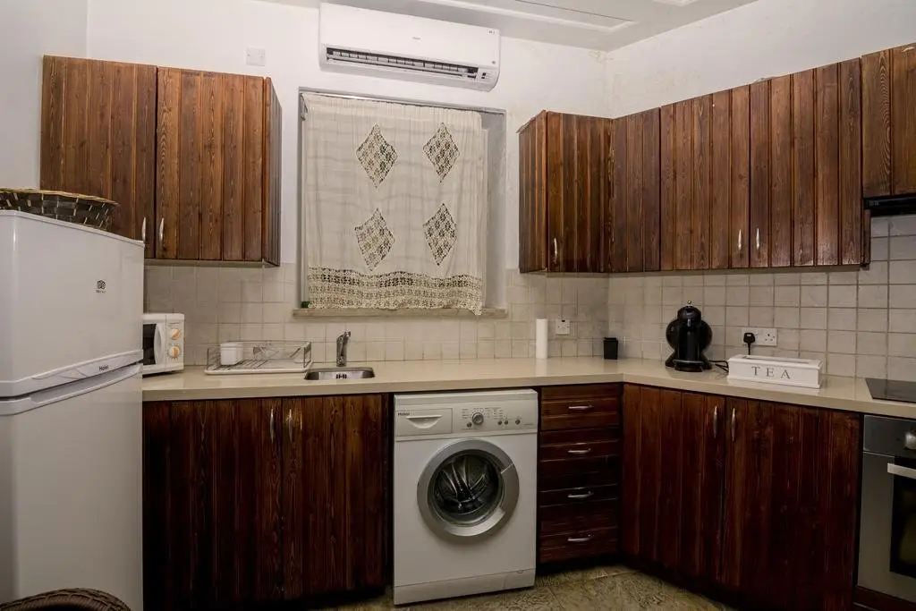 Калопанагиотес: Anastous Traditional House