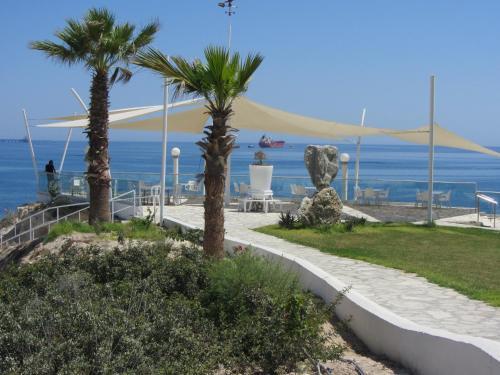 Масотос: Nikis Beach House