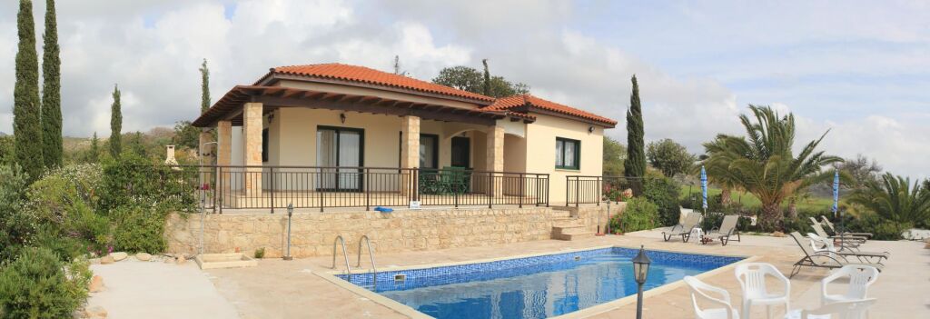 Пейя: Hermes Villa