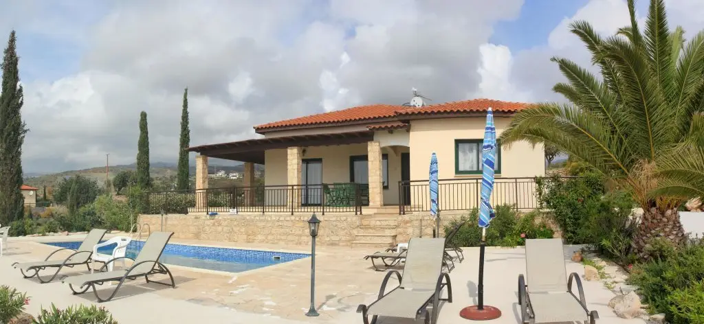 Пейя: Hermes Villa