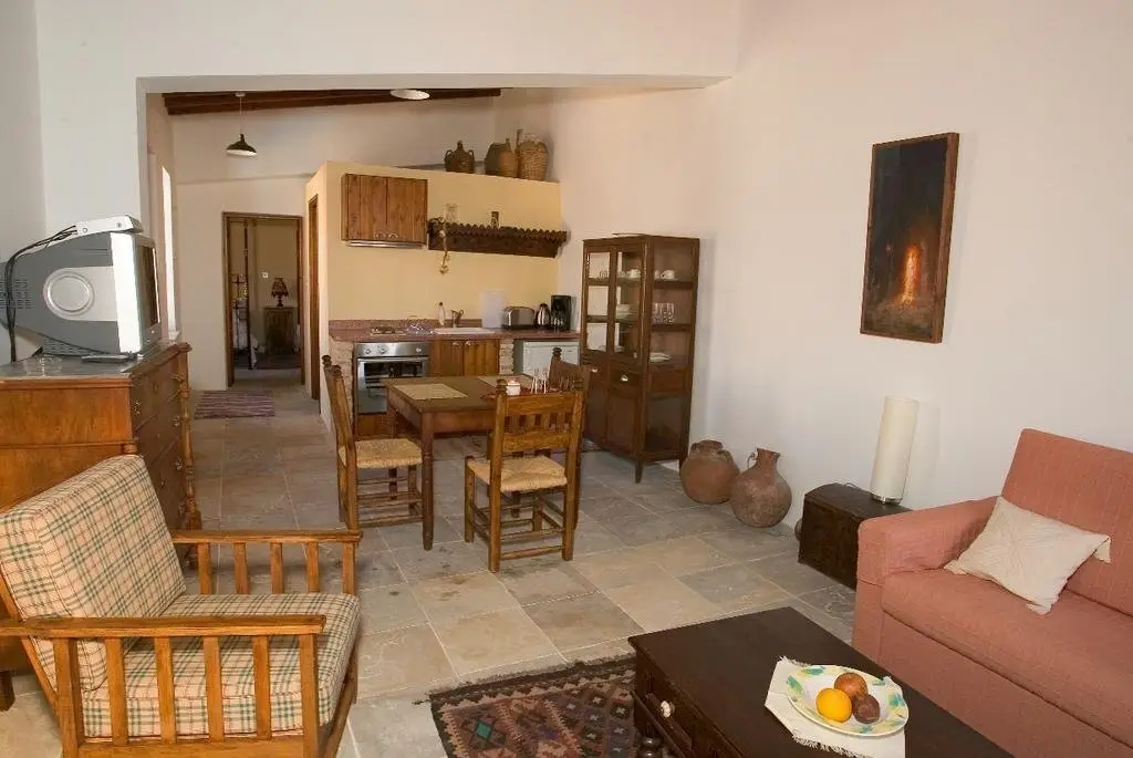 Хирокития: Porfyrios Country House