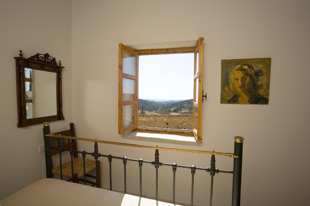 Скарину: Evkarpos Country House